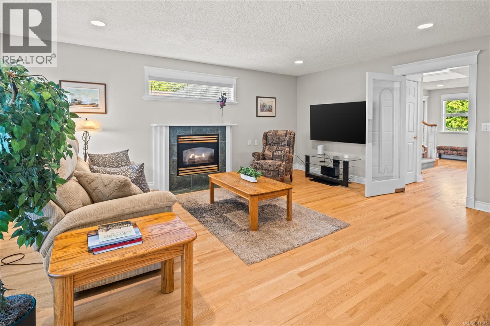 Photo 22 of 1644 Monterey Ave, Oak Bay BC