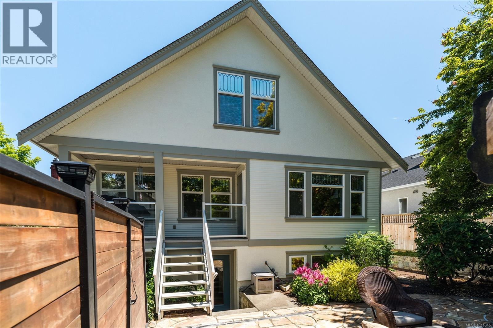 Photo 53 of 1644 Monterey Ave, Oak Bay BC