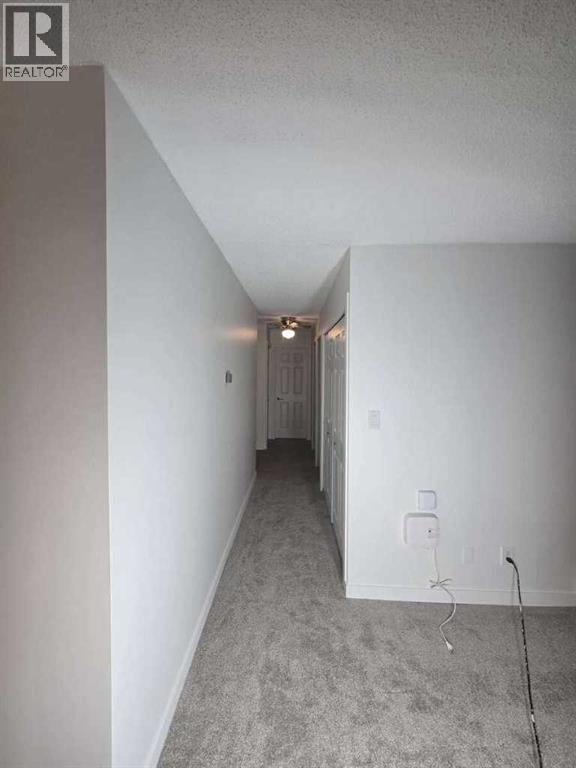 Single Family House for Sale in    Street NW Varsity Calgary 