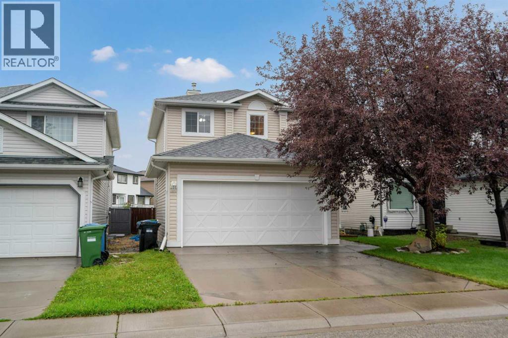 Single Family House for Sale in  Country Hills Manor NW Country Hills Calgary 