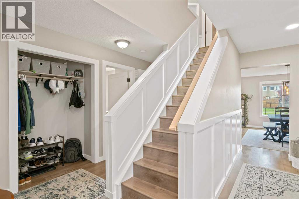 Single Family House for Sale in  Country Hills Manor NW Country Hills Calgary 