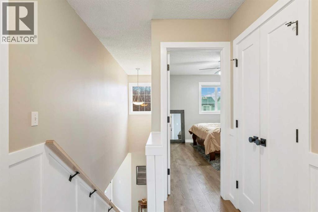Single Family House for Sale in  Country Hills Manor NW Country Hills Calgary 