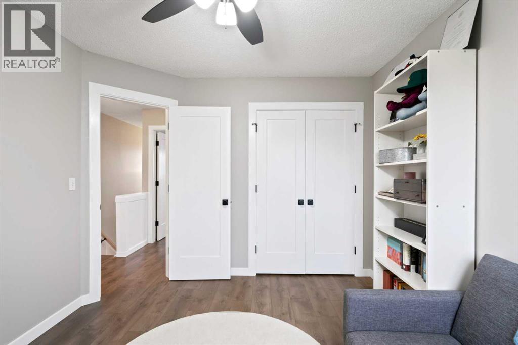 Single Family House for Sale in  Country Hills Manor NW Country Hills Calgary 