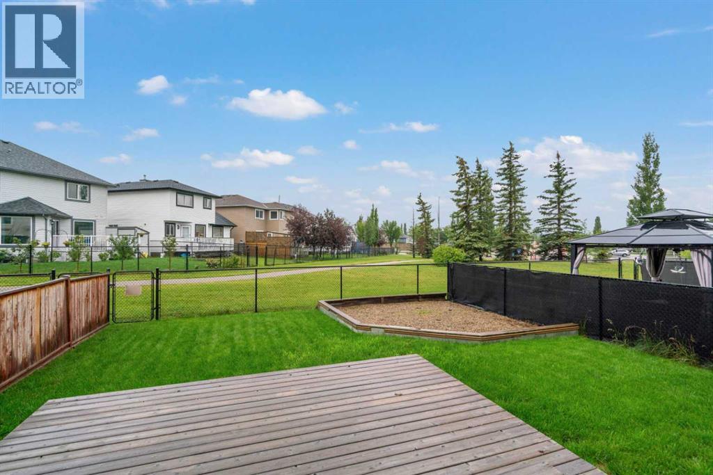 Single Family House for Sale in  Country Hills Manor NW Country Hills Calgary 