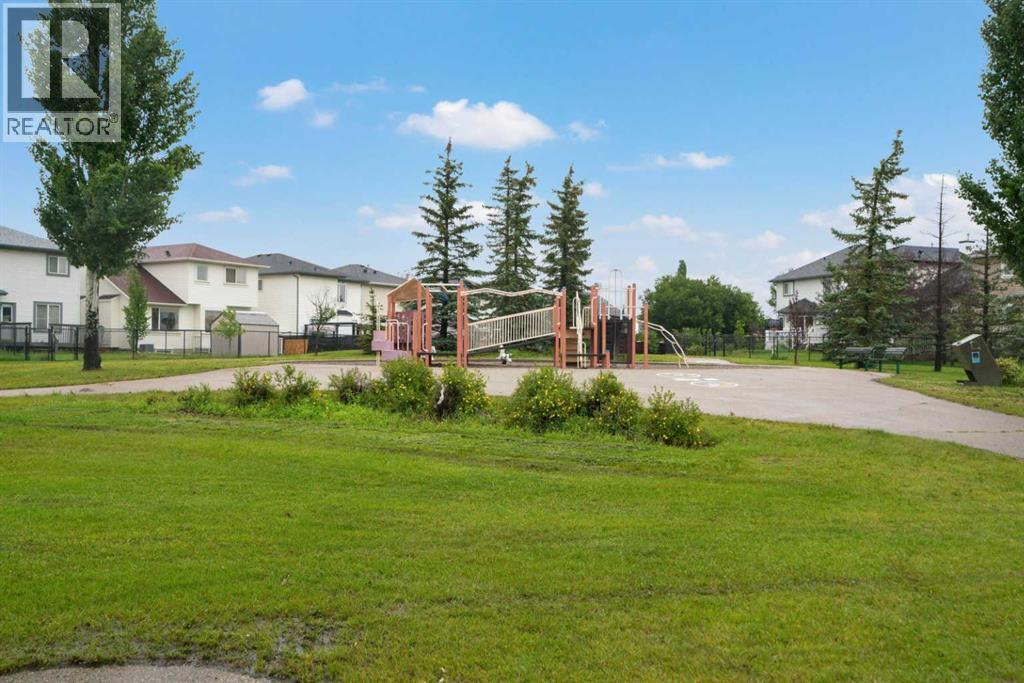 Single Family House for Sale in  Country Hills Manor NW Country Hills Calgary 
