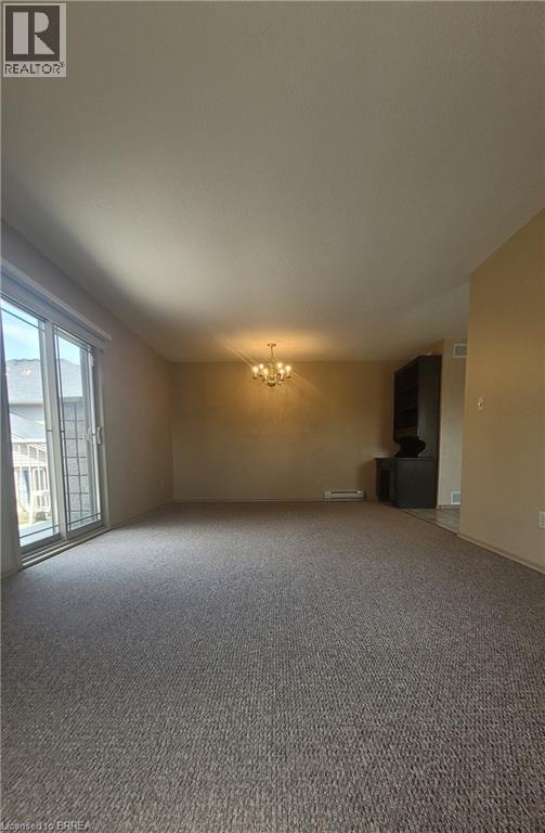Photo 19 of 325 Fairview Drive, Brantford ON