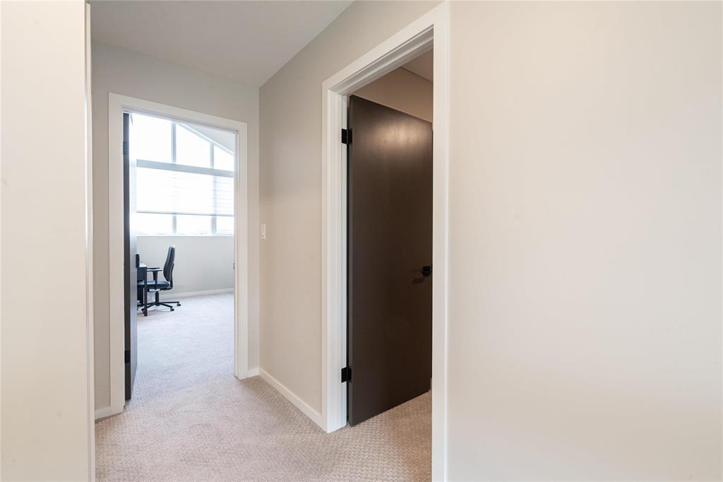 Photo 34 of 345 Ken Oblik Drive, Winnipeg MB