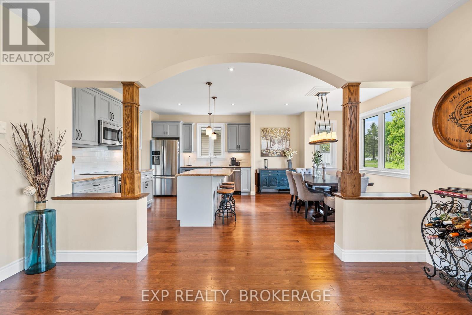 Photo 13 of 228 Mill Pond Place, Kingston ON