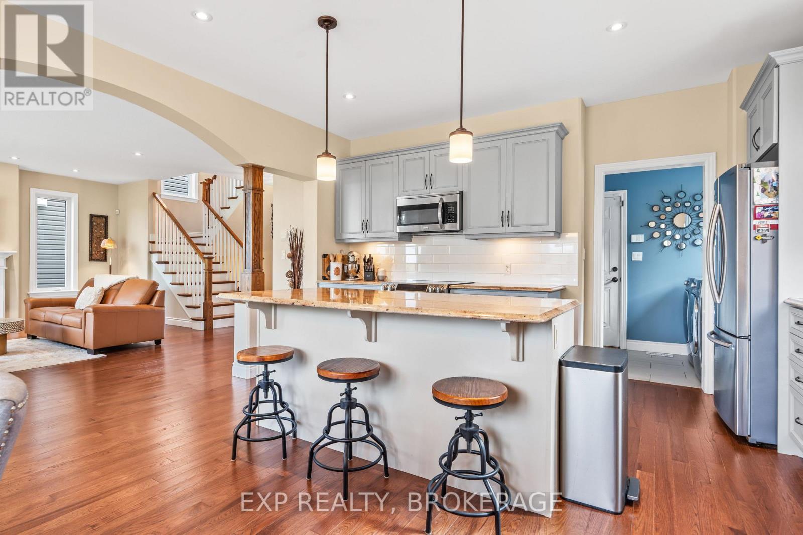 Photo 16 of 228 Mill Pond Place, Kingston ON