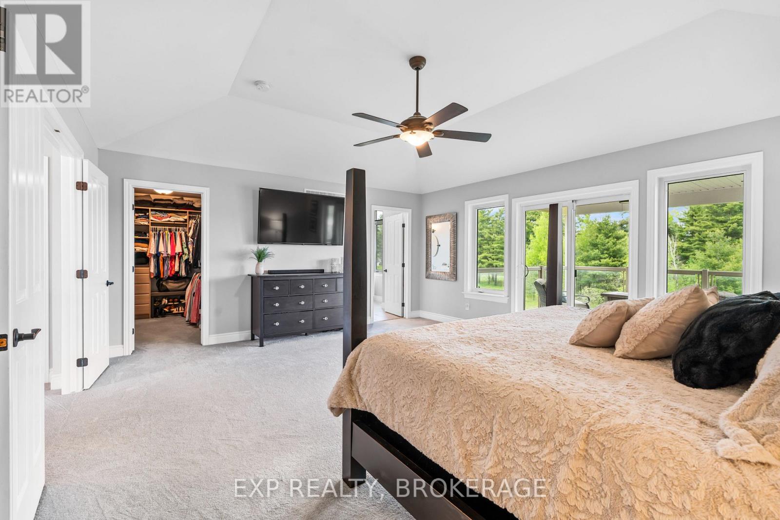 Photo 24 of 228 Mill Pond Place, Kingston ON