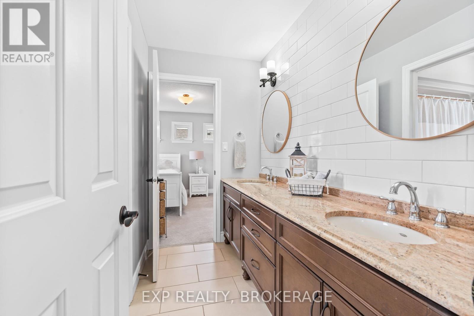 Photo 28 of 228 Mill Pond Place, Kingston ON
