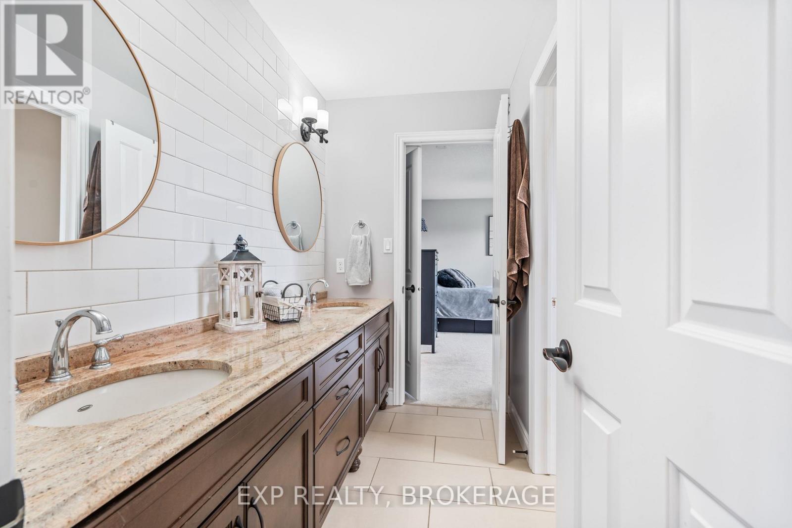 Photo 31 of 228 Mill Pond Place, Kingston ON