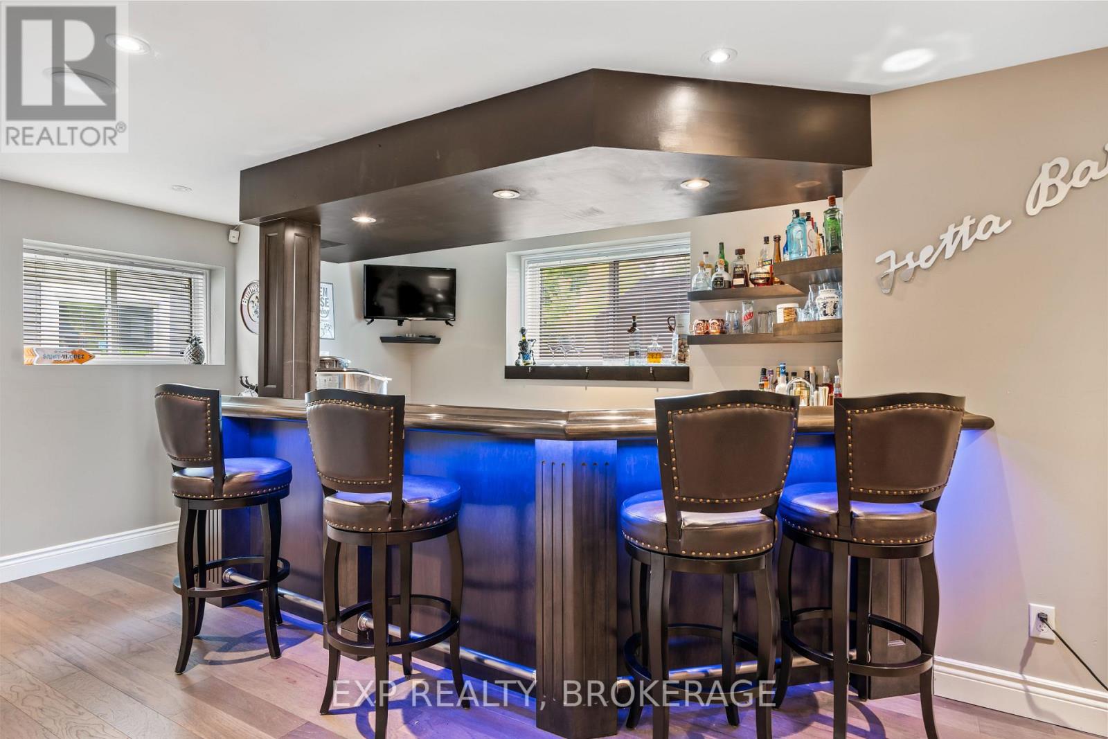 Photo 35 of 228 Mill Pond Place, Kingston ON