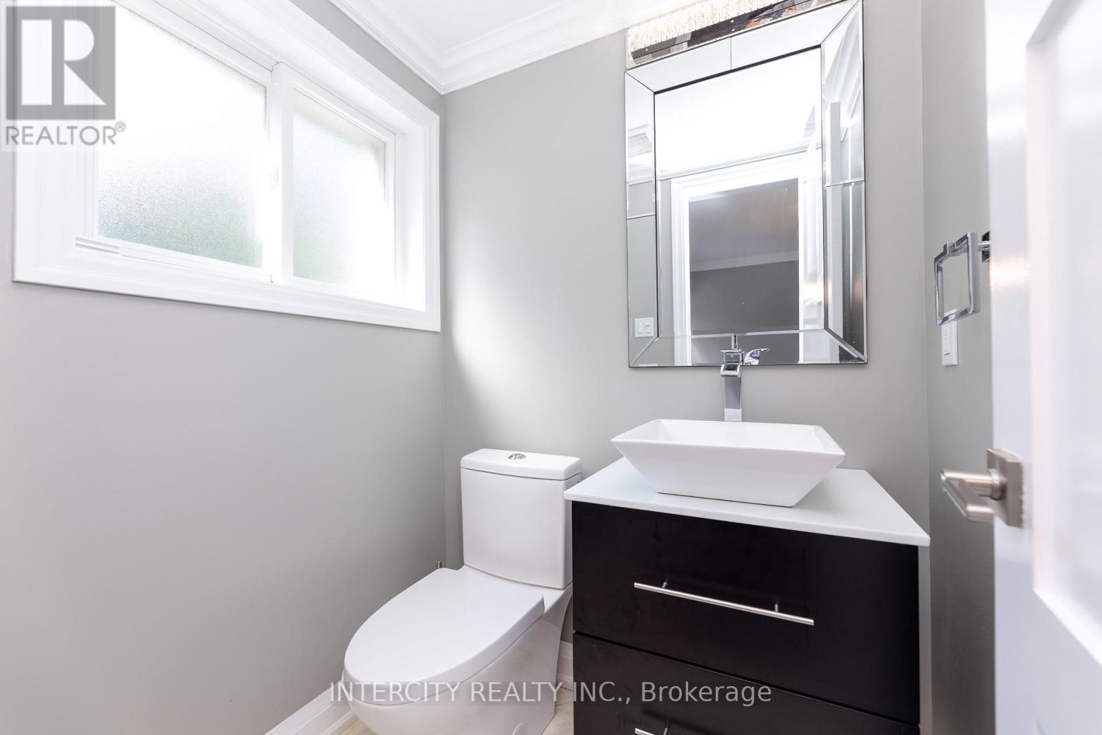 Photo 19 of 19 Marowyne Drive, Toronto ON