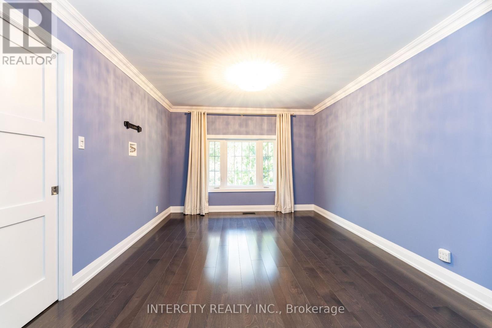 Photo 29 of 19 Marowyne Drive, Toronto ON