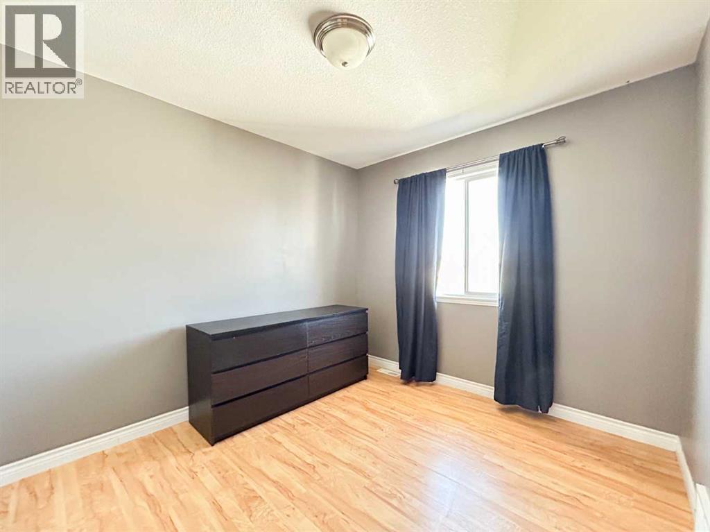 Photo 30 of 245 Pickles Crescent, Fort Mcmurray AB