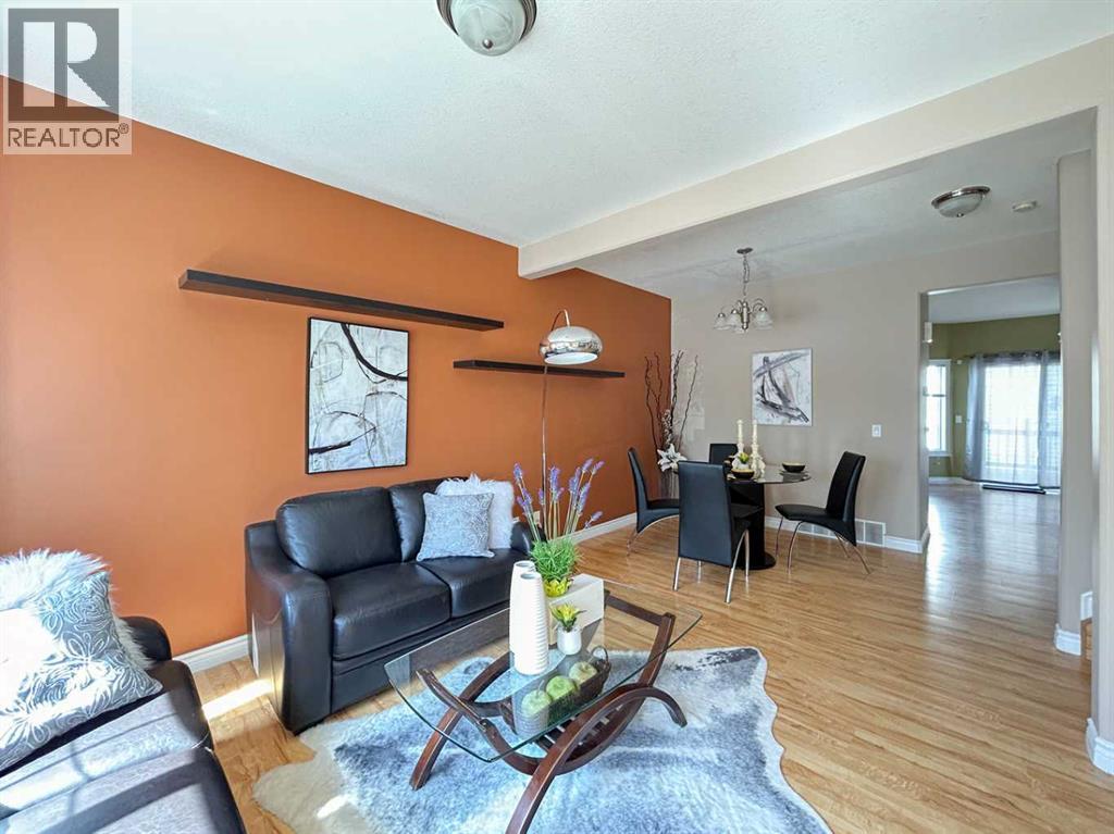 Photo 1 of 245 Pickles Crescent, Fort Mcmurray AB