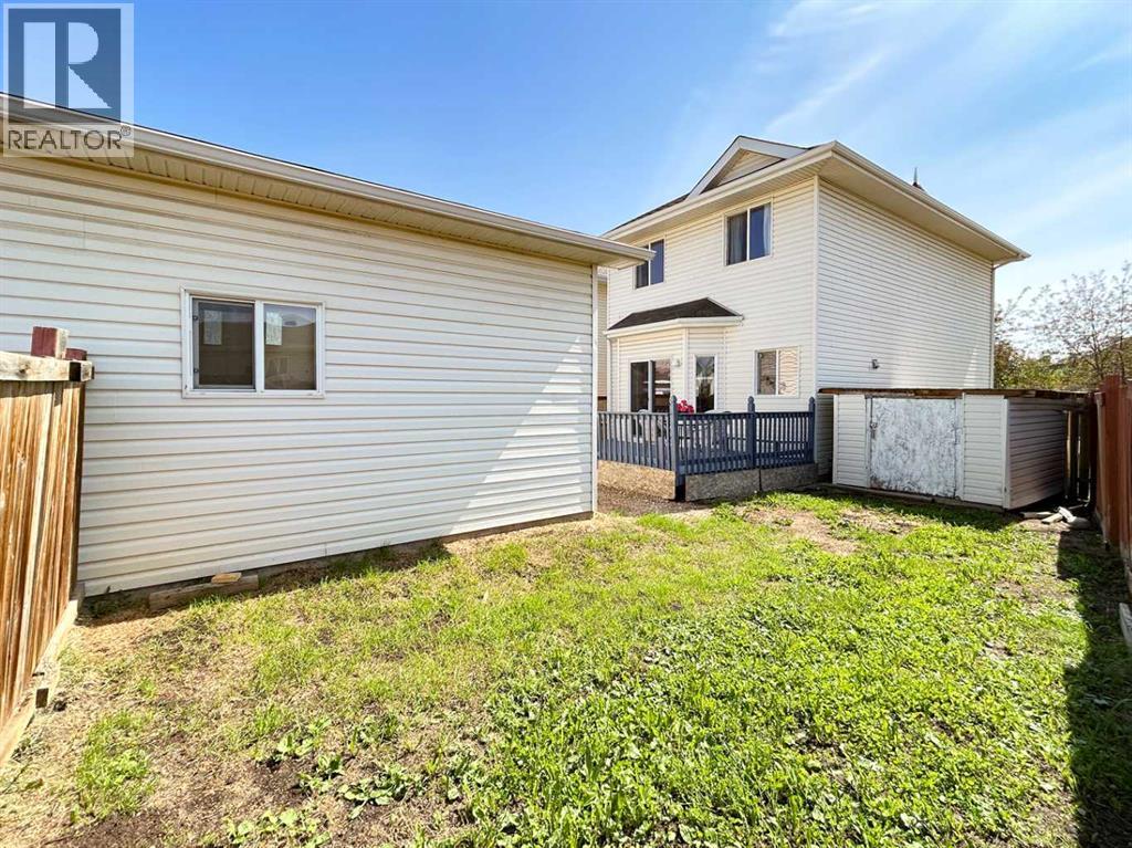 Photo 27 of 245 Pickles Crescent, Fort Mcmurray AB