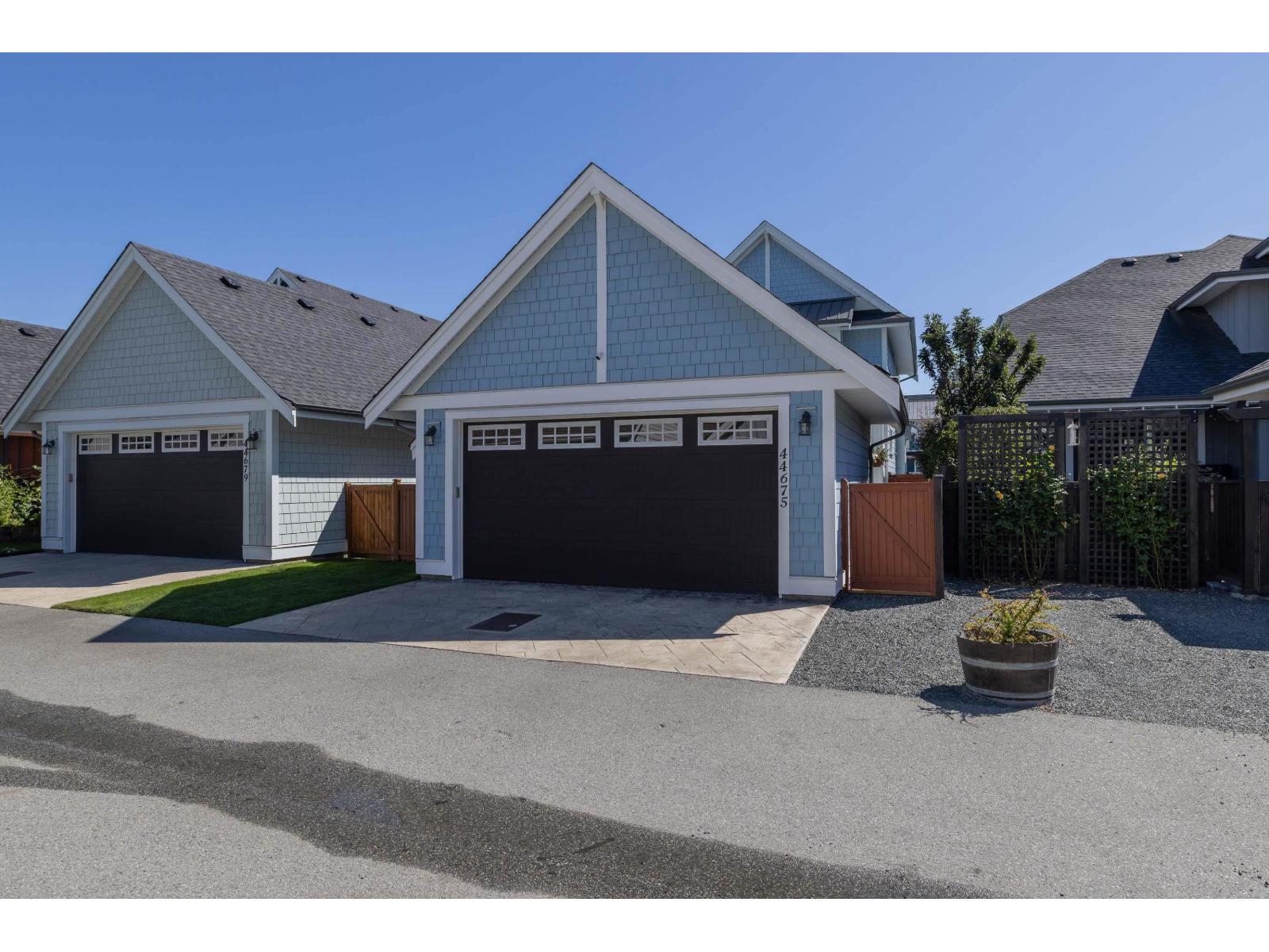 Photo 37 of 44675 Anglers Boulevard Garrison Crossing, Chilliwack BC