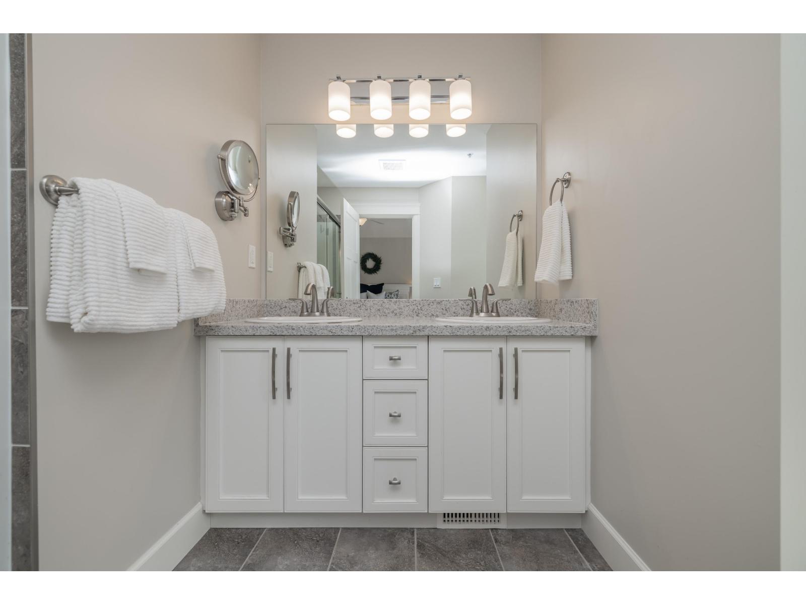 Photo 20 of 44675 Anglers Boulevard Garrison Crossing, Chilliwack BC