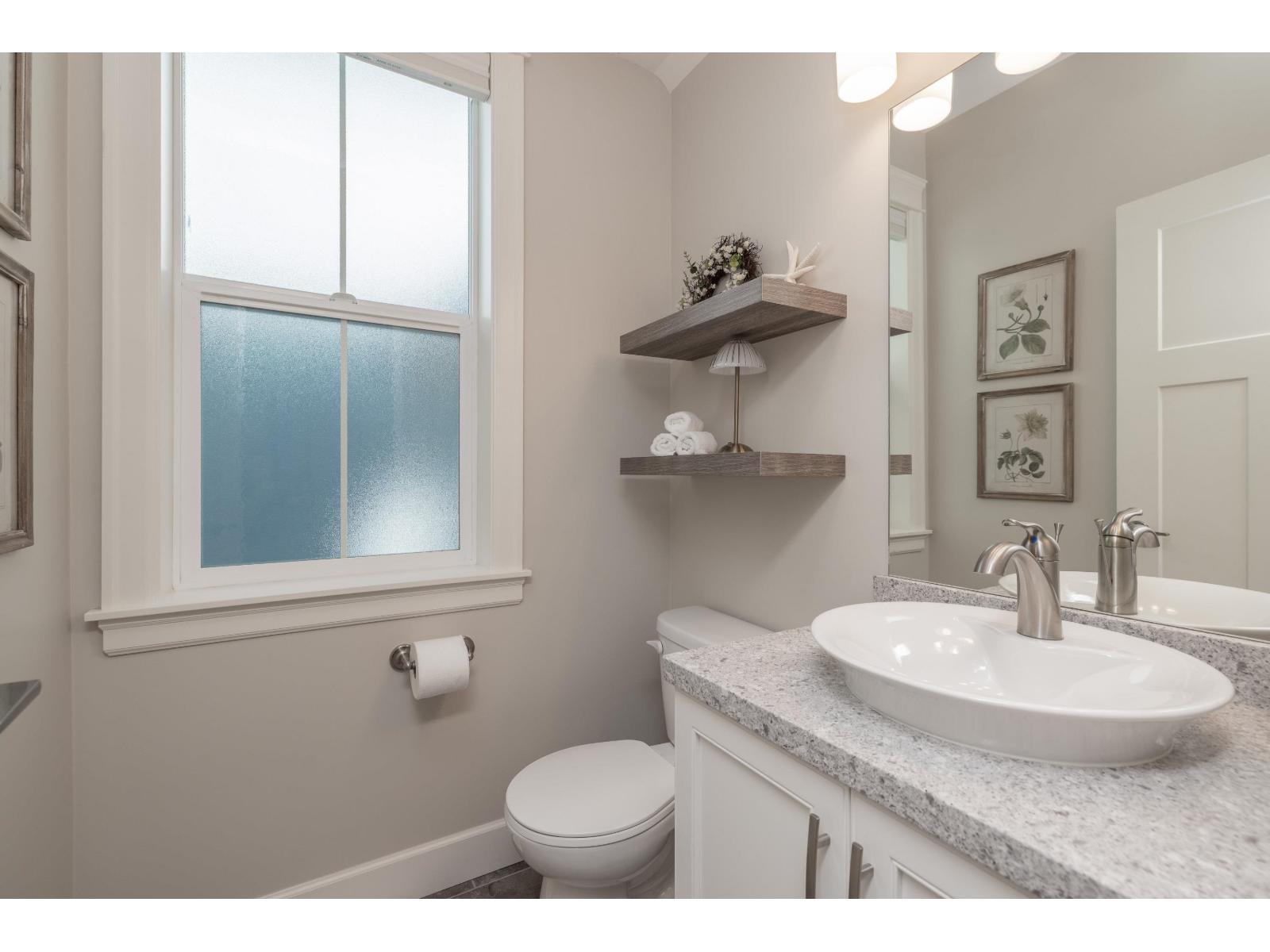 Photo 14 of 44675 Anglers Boulevard Garrison Crossing, Chilliwack BC