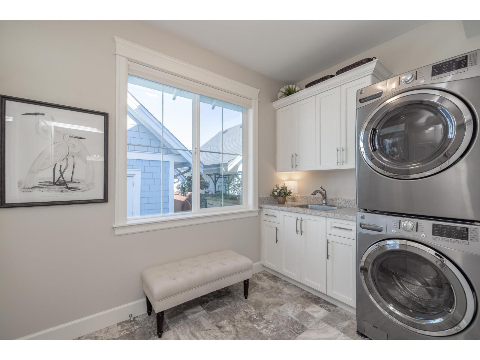 Photo 12 of 44675 Anglers Boulevard Garrison Crossing, Chilliwack BC