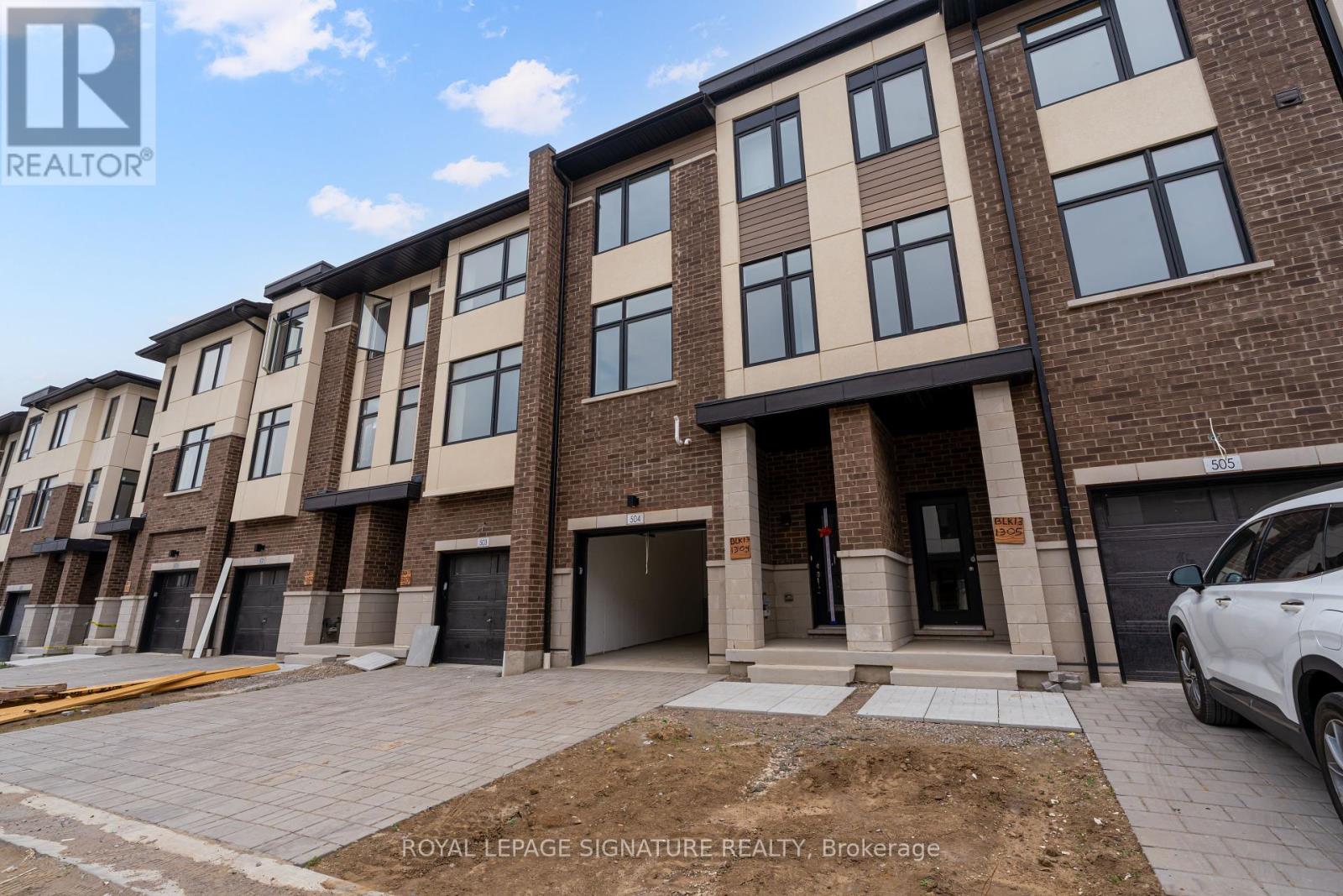 Photo 15 of 504 1695 Dersan Street, Pickering ON