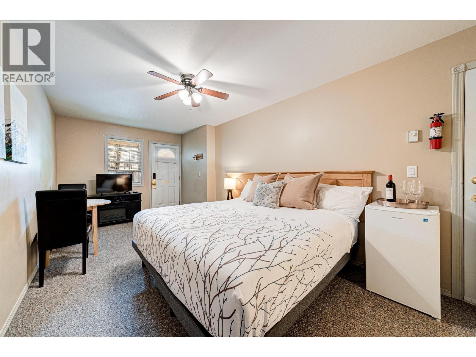 1300 RIVERSIDE Way Unit# 1334-1336, Fernie