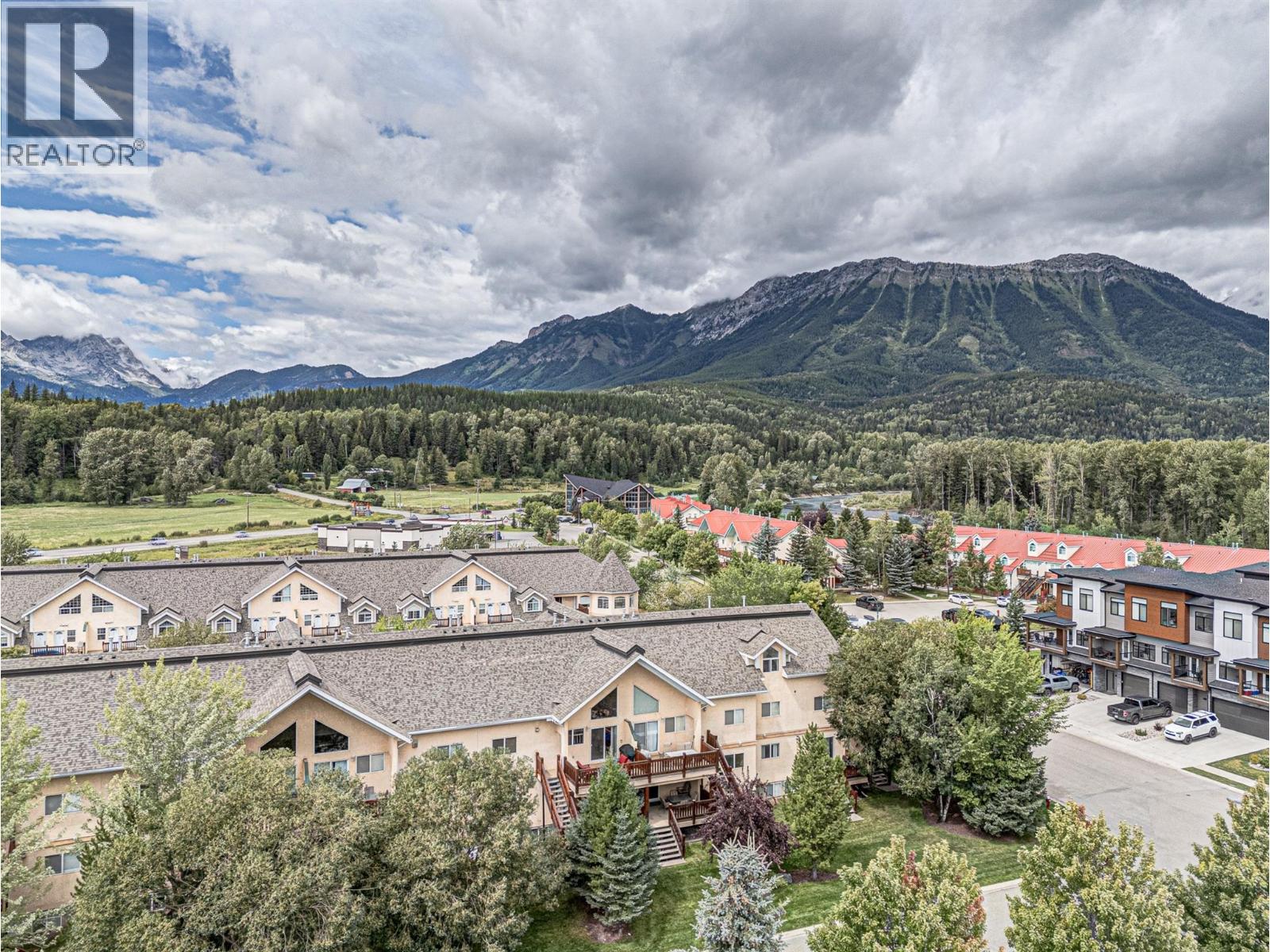 1300 RIVERSIDE Way Unit# 1334-1336, Fernie