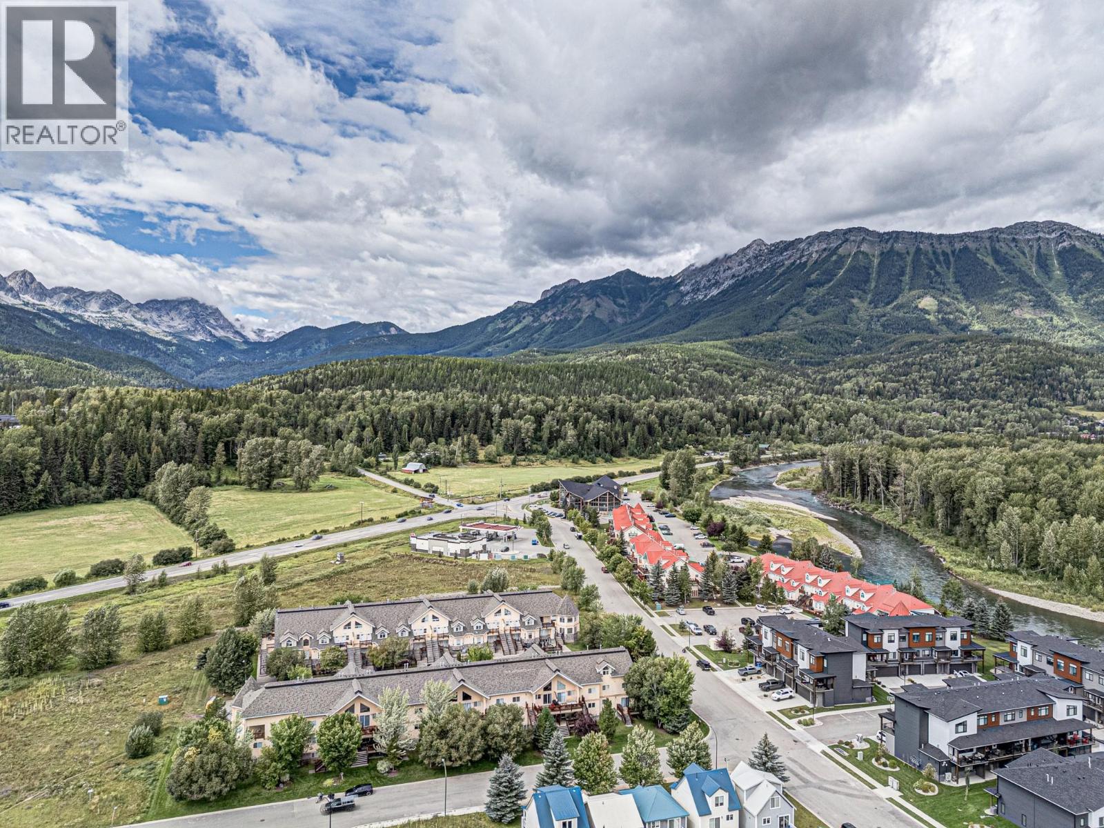 1300 RIVERSIDE Way Unit# 1334-1336, Fernie