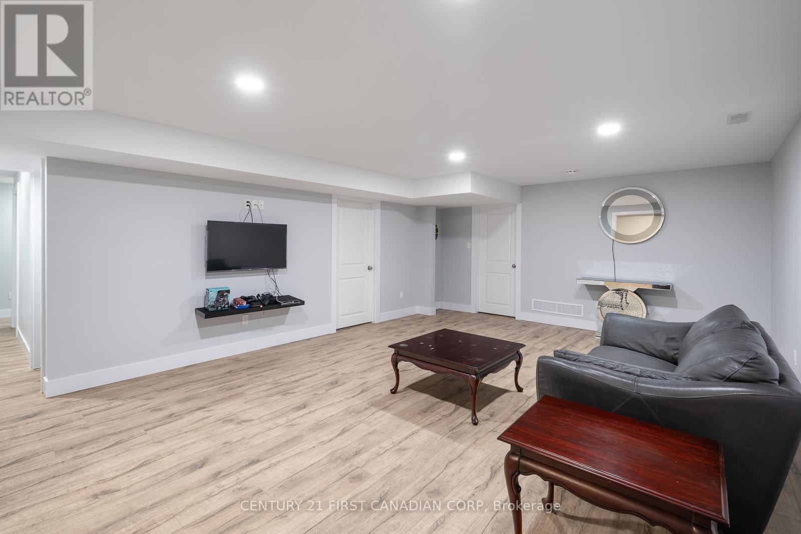Photo 44 of 1150 Copeland Avenue, Windsor ON