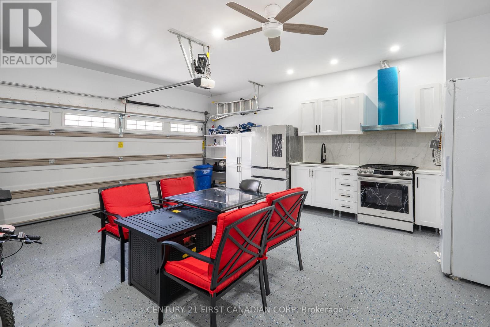 Photo 9 of 1150 Copeland Avenue, Windsor ON