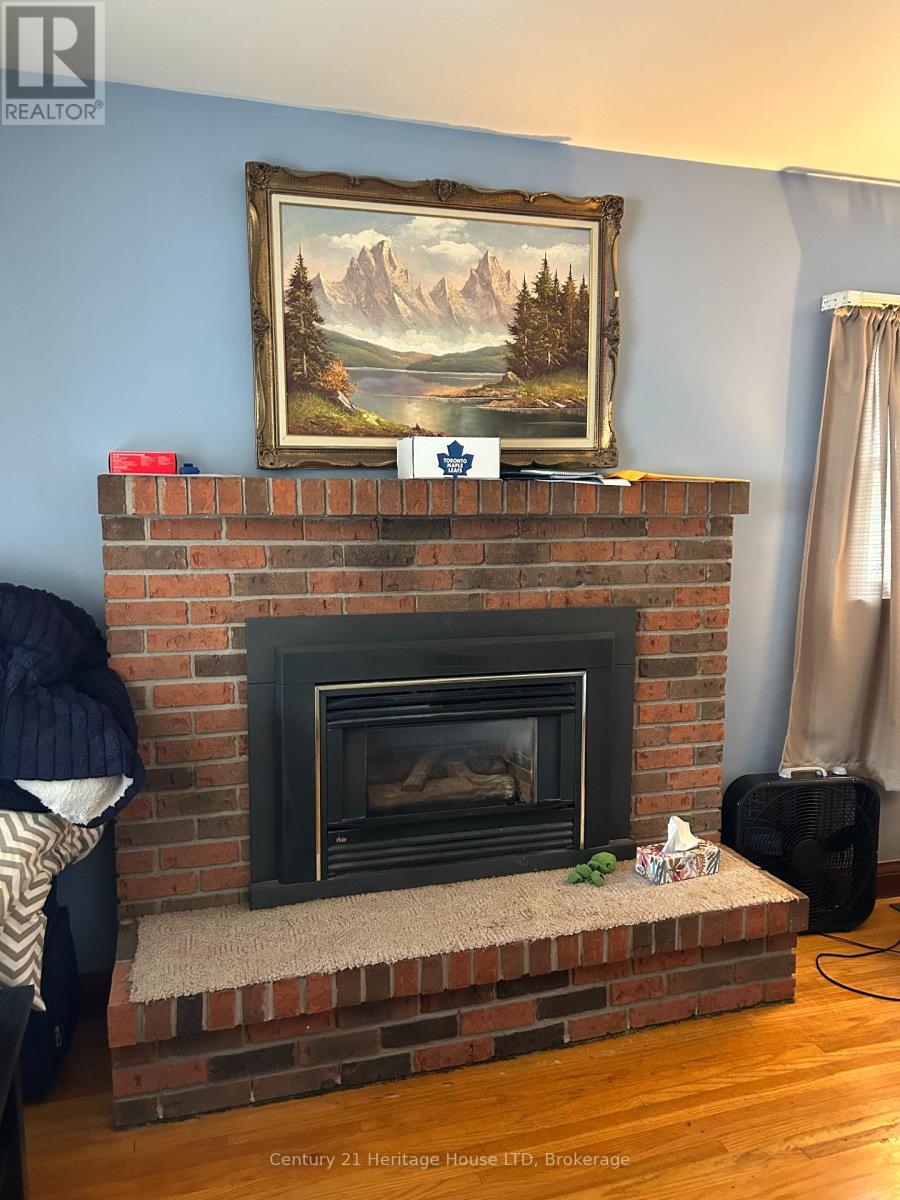 Photo 39 of 52 Catherine Street, Fort Erie ON