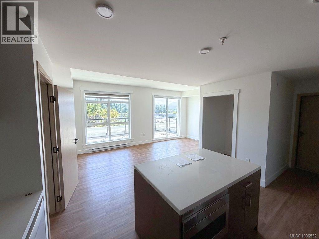 Photo 5 of 601 6320 Sentinal Dr, Nanaimo BC