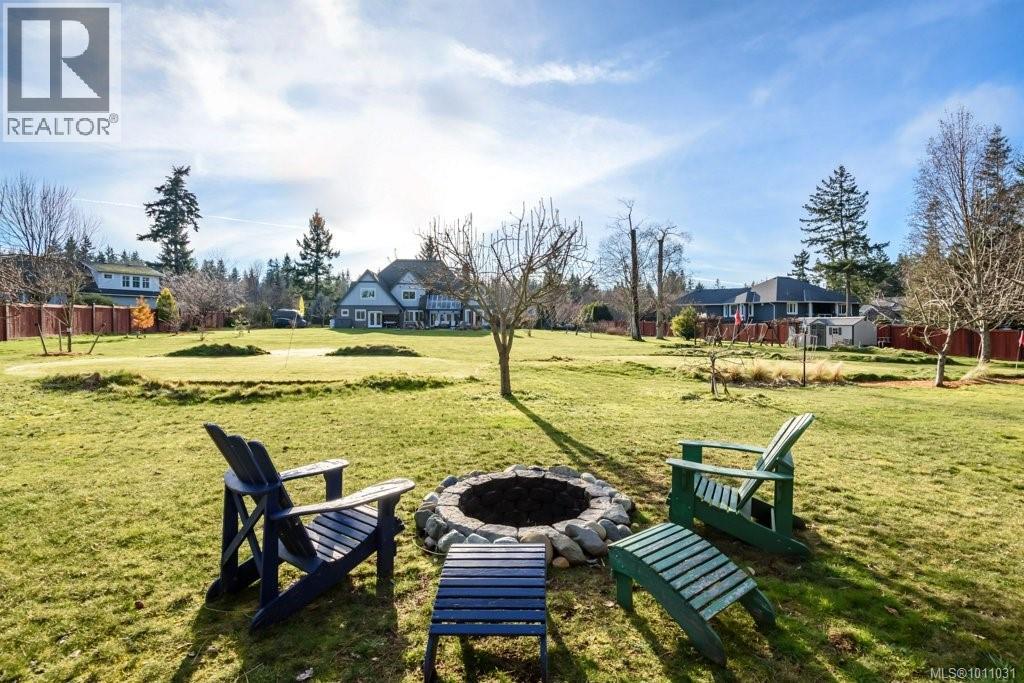 Photo 2 of 1056 Kincora Lane, Comox BC
