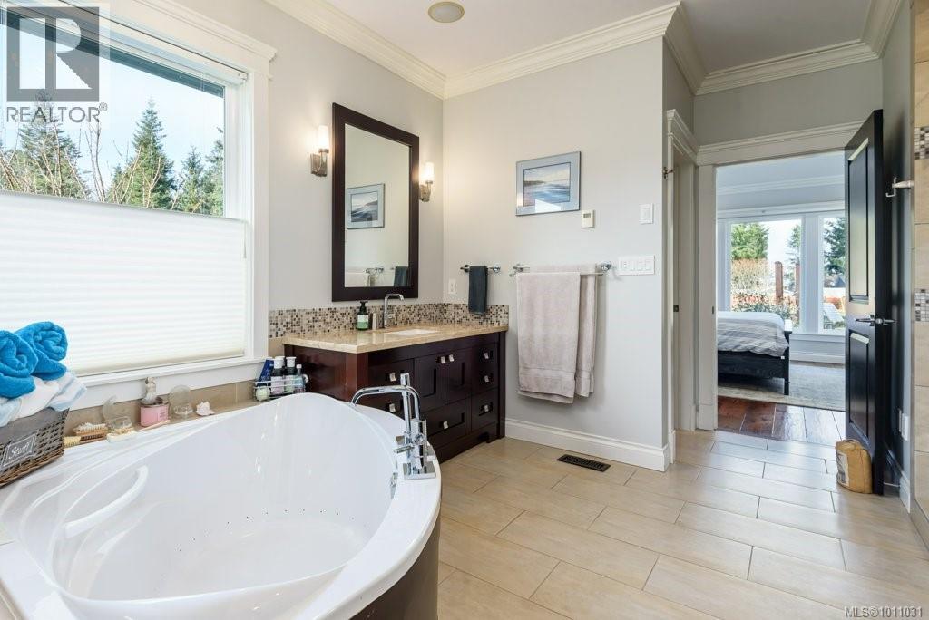 Photo 28 of 1056 Kincora Lane, Comox BC
