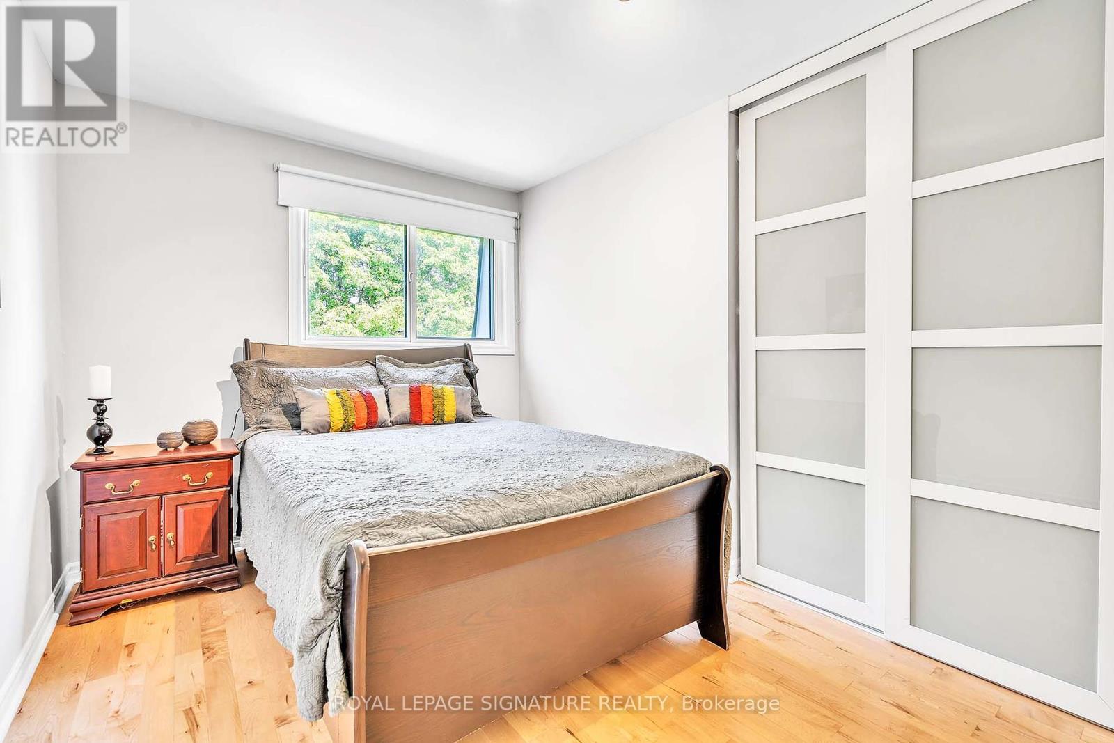 Photo 28 of 14 Poplar Crescent, Aurora ON