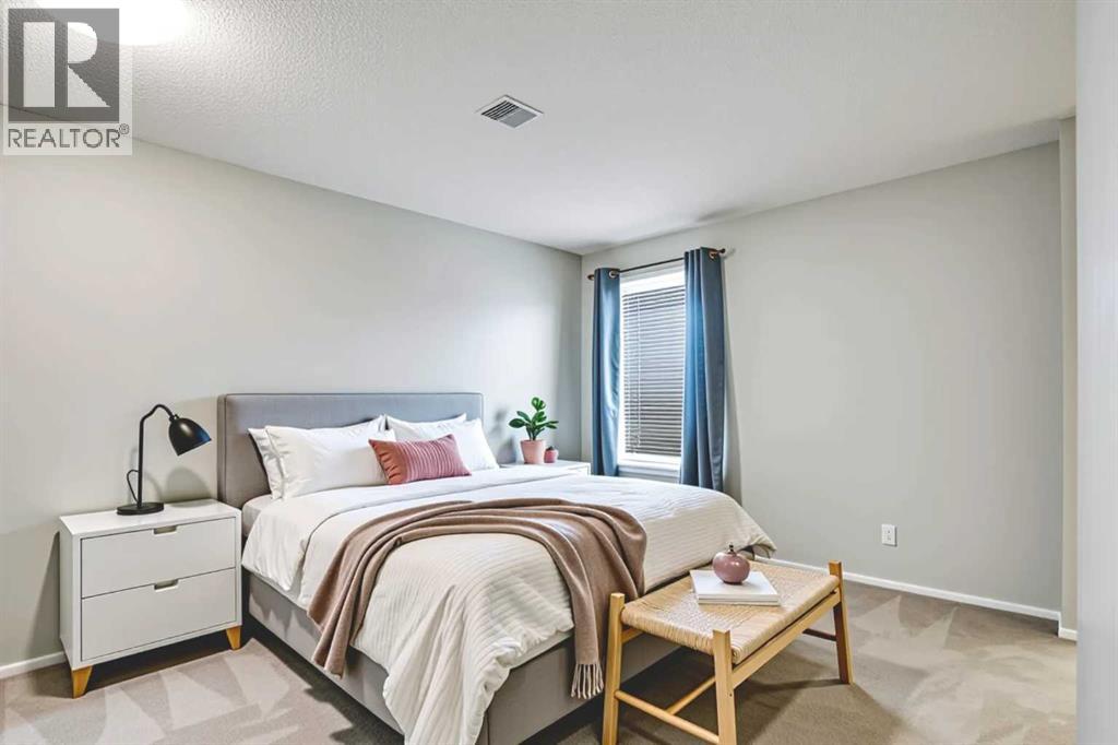 Single Family House for Sale in  Coachway Lane SW Coach Hill Calgary 