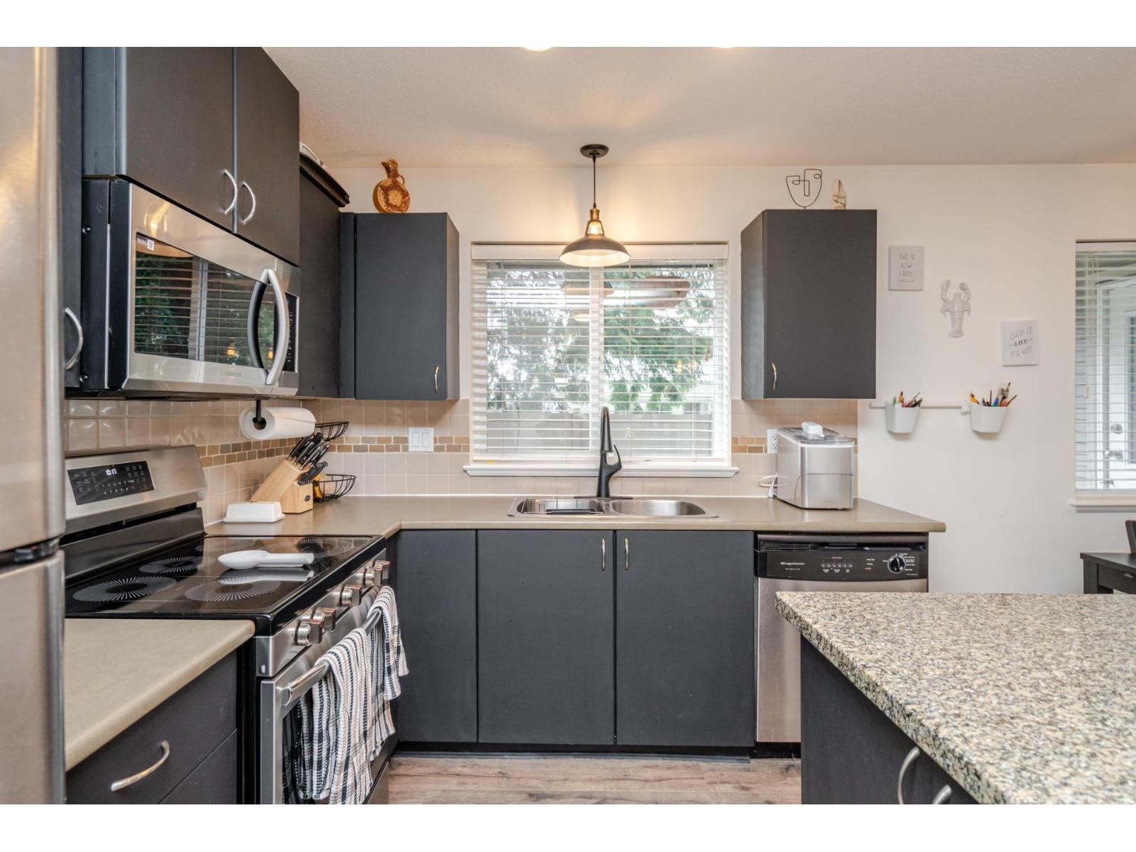Photo 15 of 109 2581 Langdon Street, Abbotsford BC
