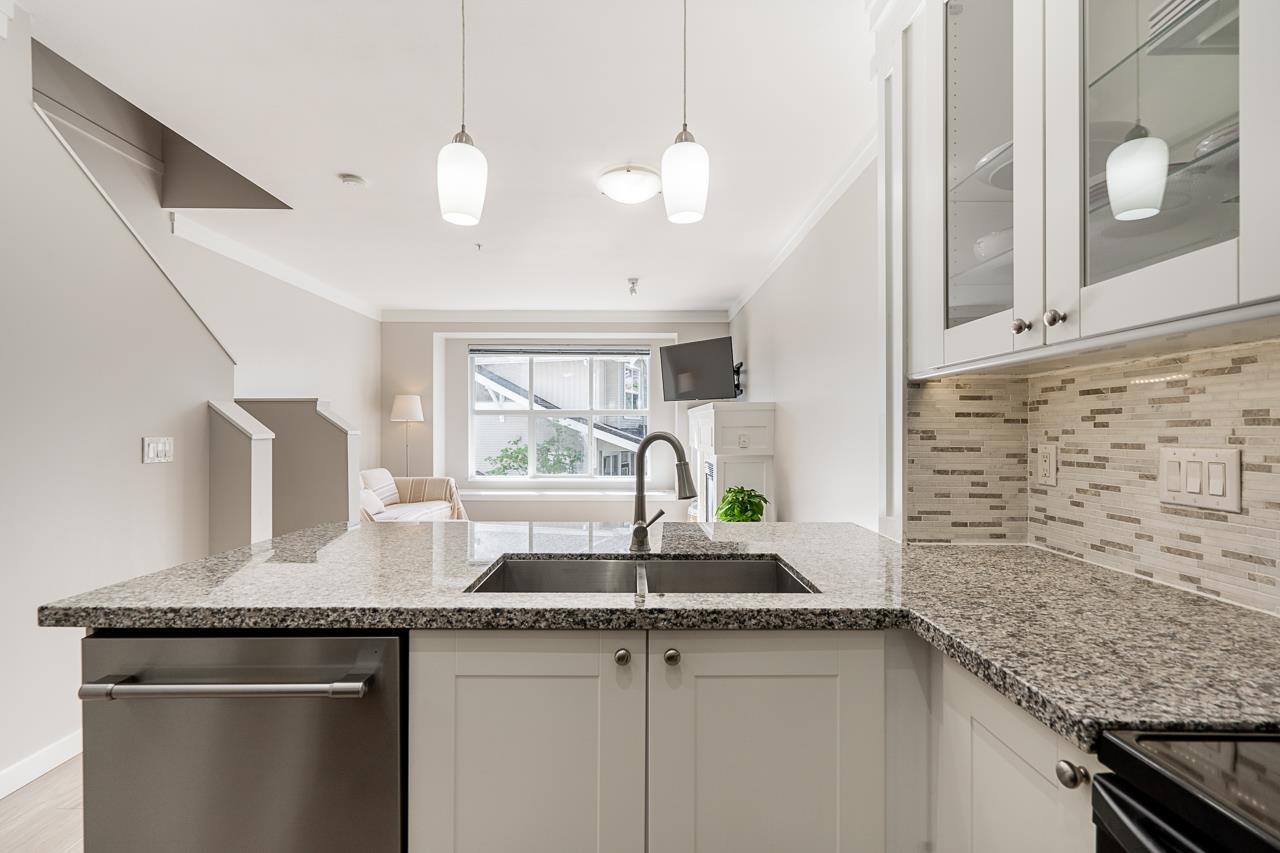 Photo 2 of 71 20460 66 Avenue, Langley BC