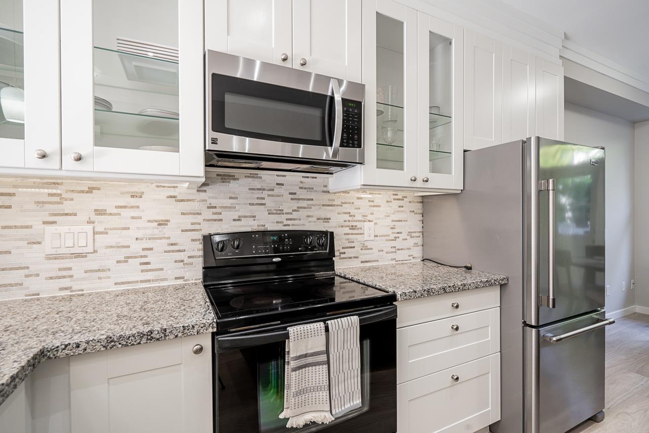 Photo 23 of 71 20460 66 Avenue, Langley BC