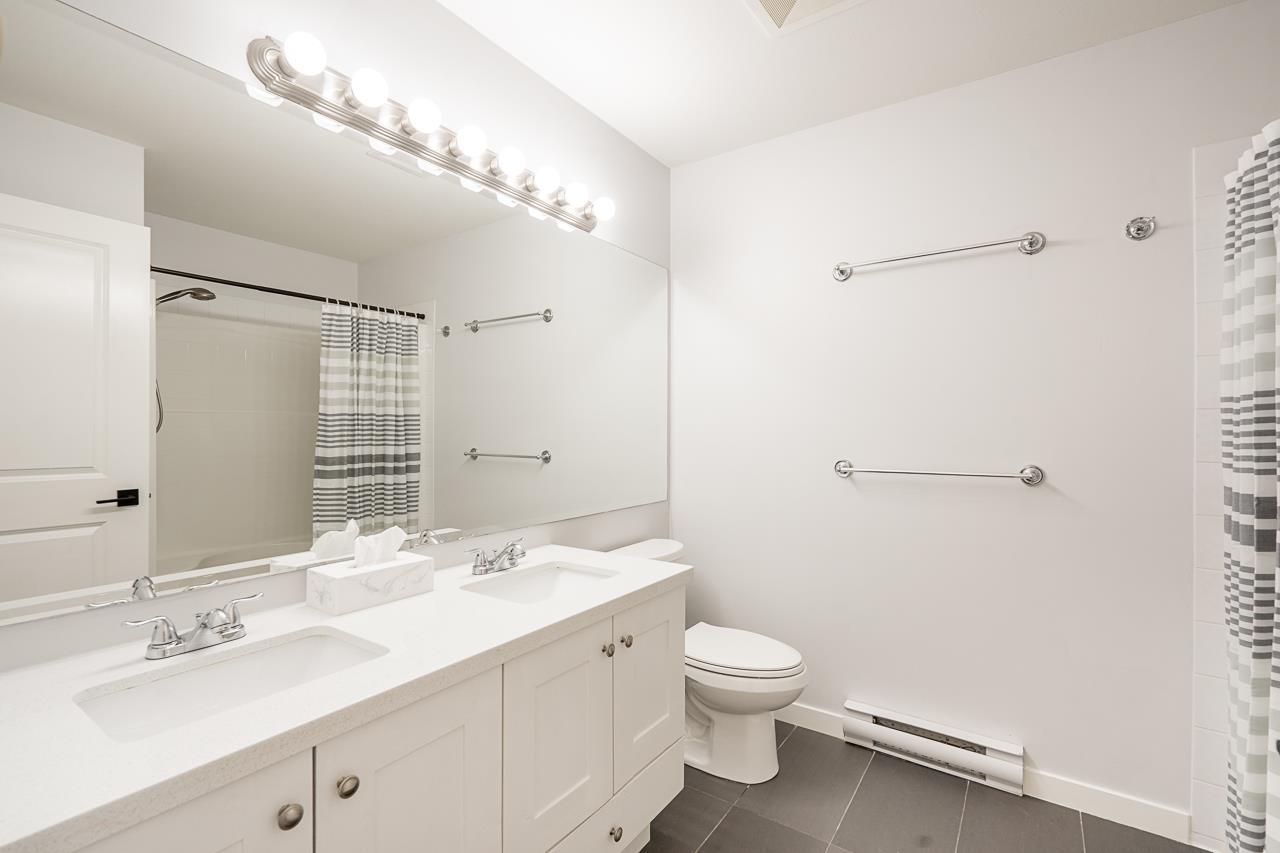 Photo 13 of 71 20460 66 Avenue, Langley BC