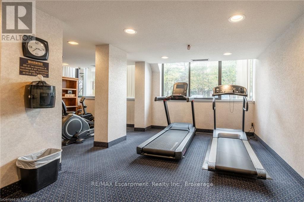 Photo 10 of 602 1230 Marlborough Court, Oakville ON