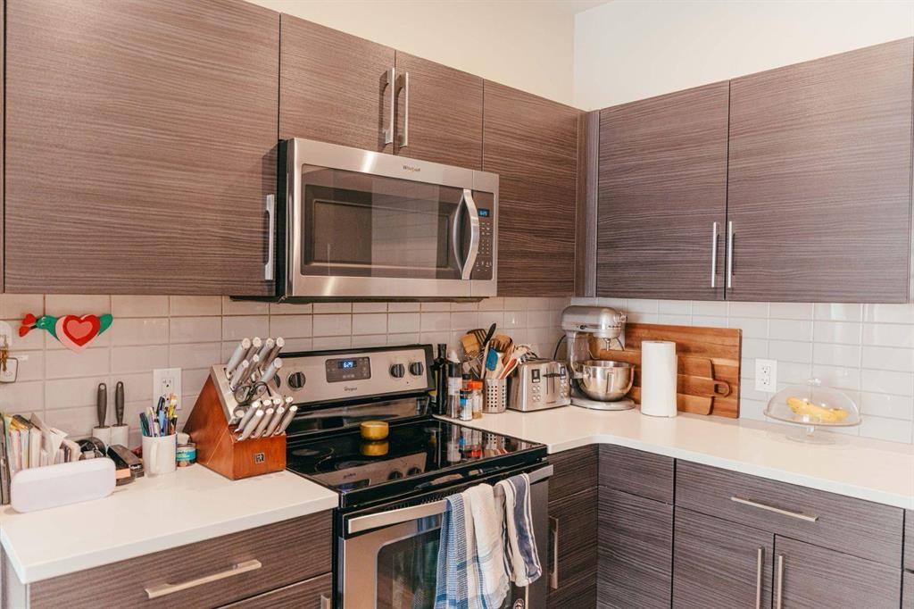 Photo 12 of 505 1355 Lee Boulevard, Winnipeg MB