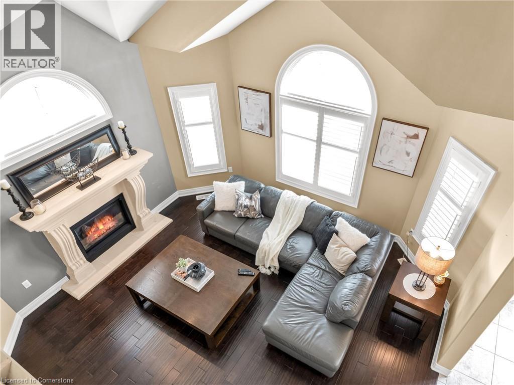 Photo 50 of 4957 Gilmore Street, Beamsville ON