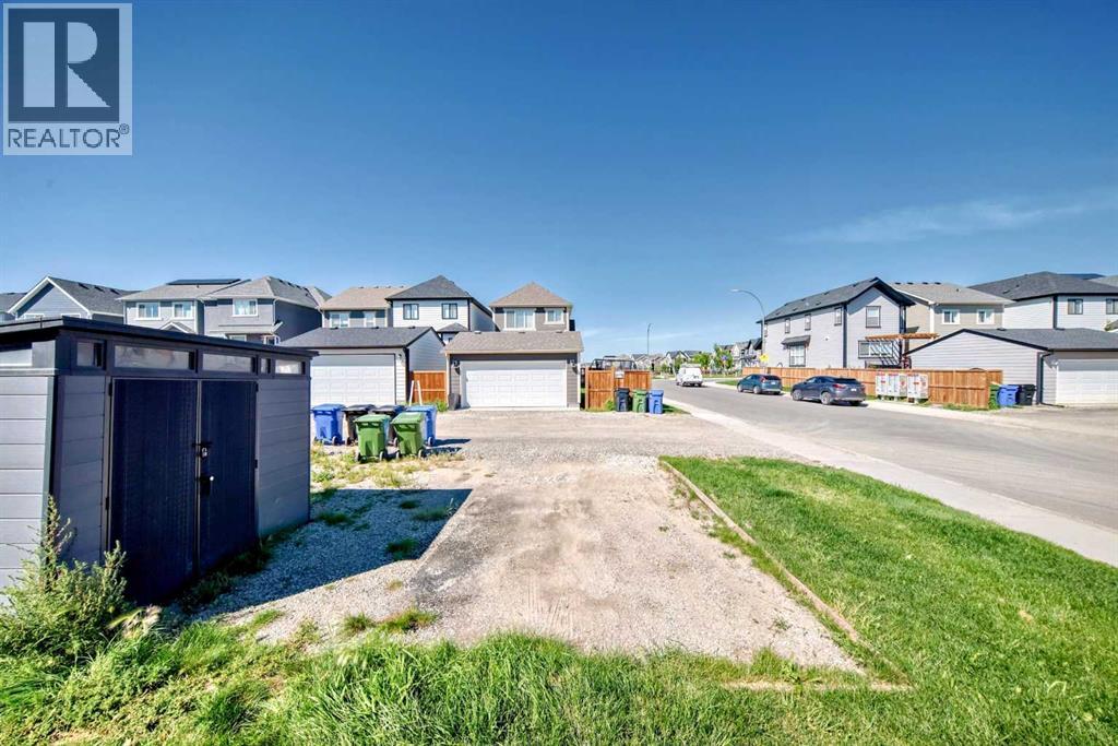 Photo 26 of 108 Magnolia Way Se, Calgary AB