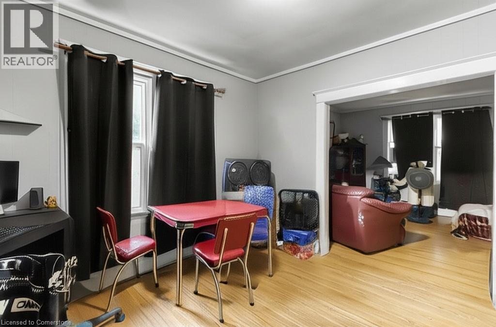 Photo 10 of 14 Norway Avenue, Hamilton ON