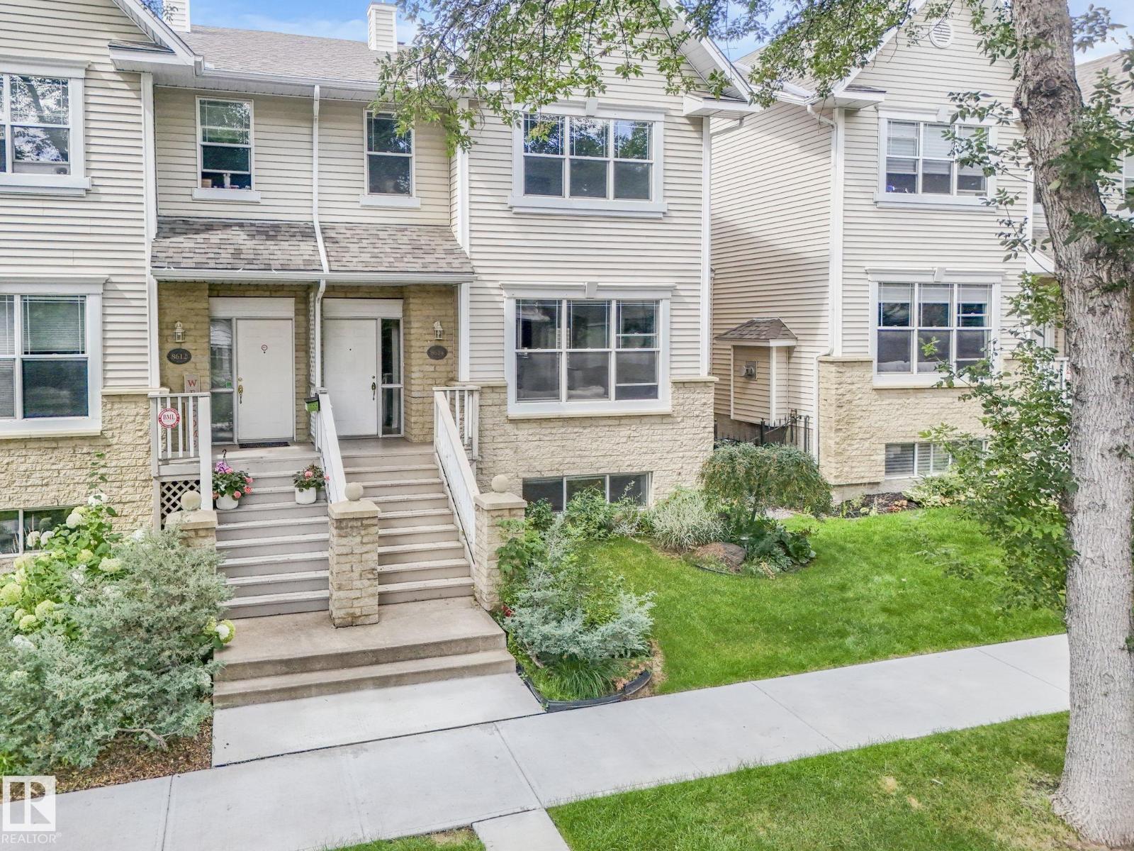 Photo 6 of 8614 108 A St Nw, Edmonton AB