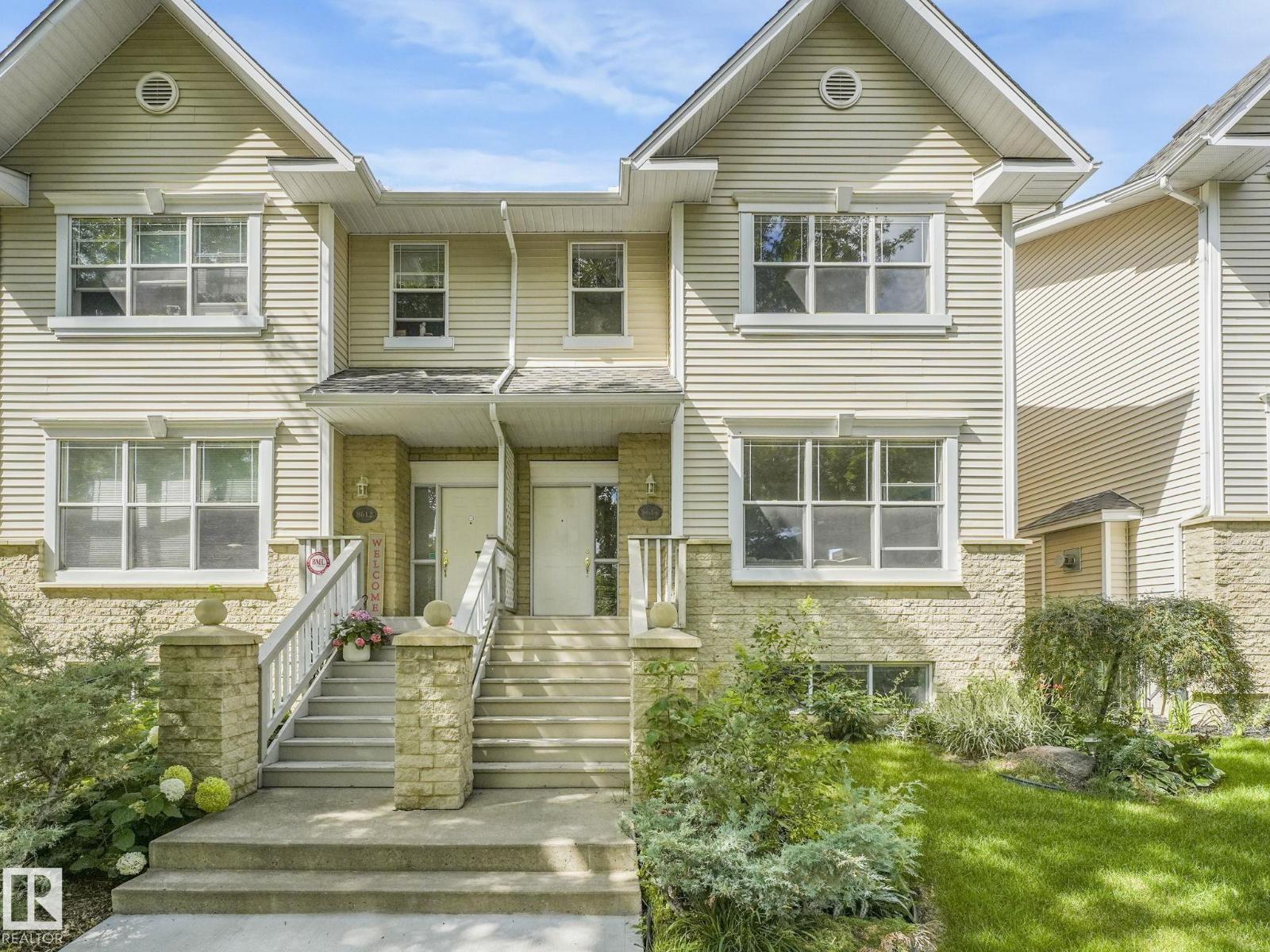 Photo 4 of 8614 108 A St Nw, Edmonton AB