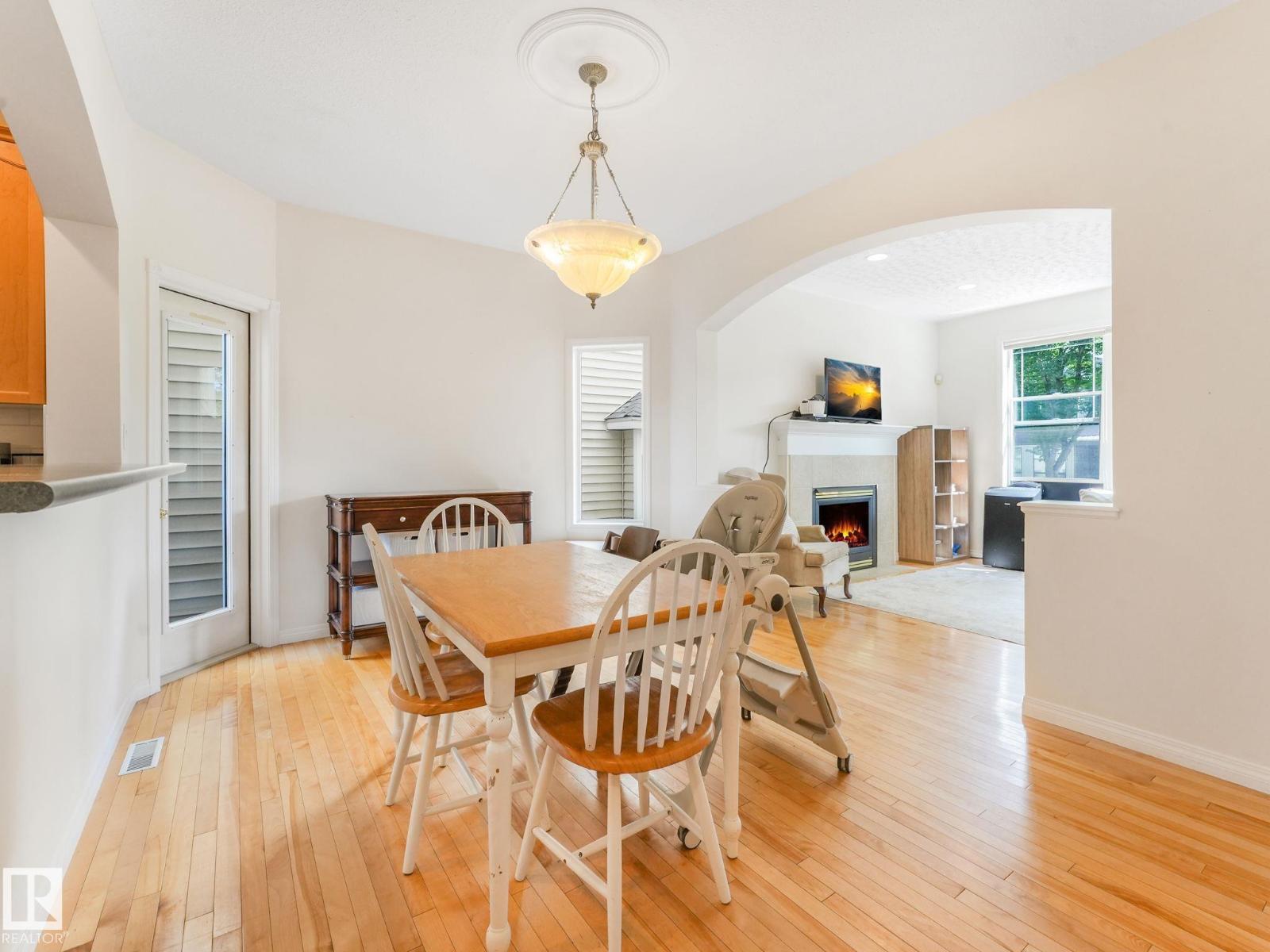 Photo 16 of 8614 108 A St Nw, Edmonton AB